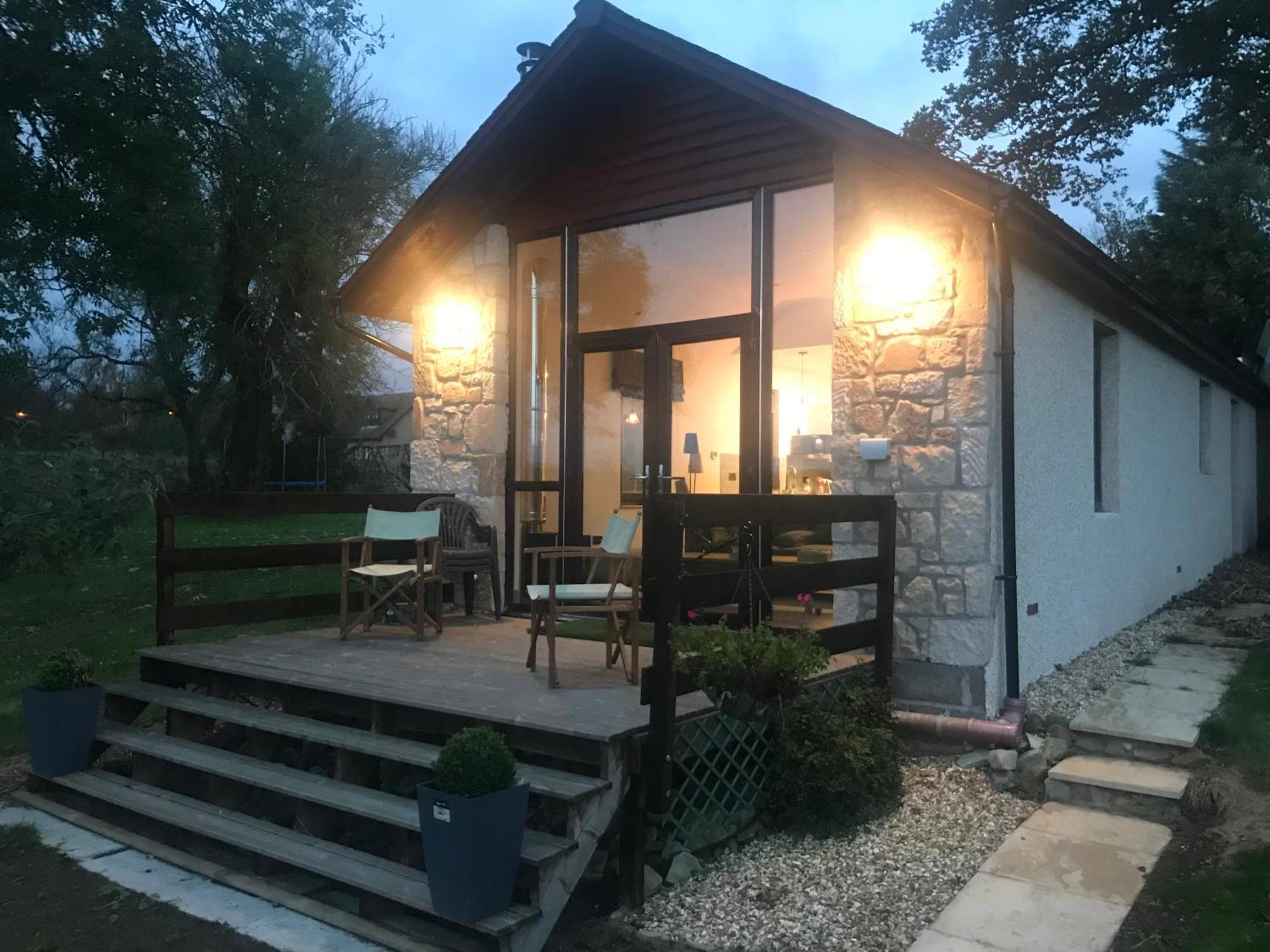 The Stables Near Glasgow Balmore Экстерьер фото